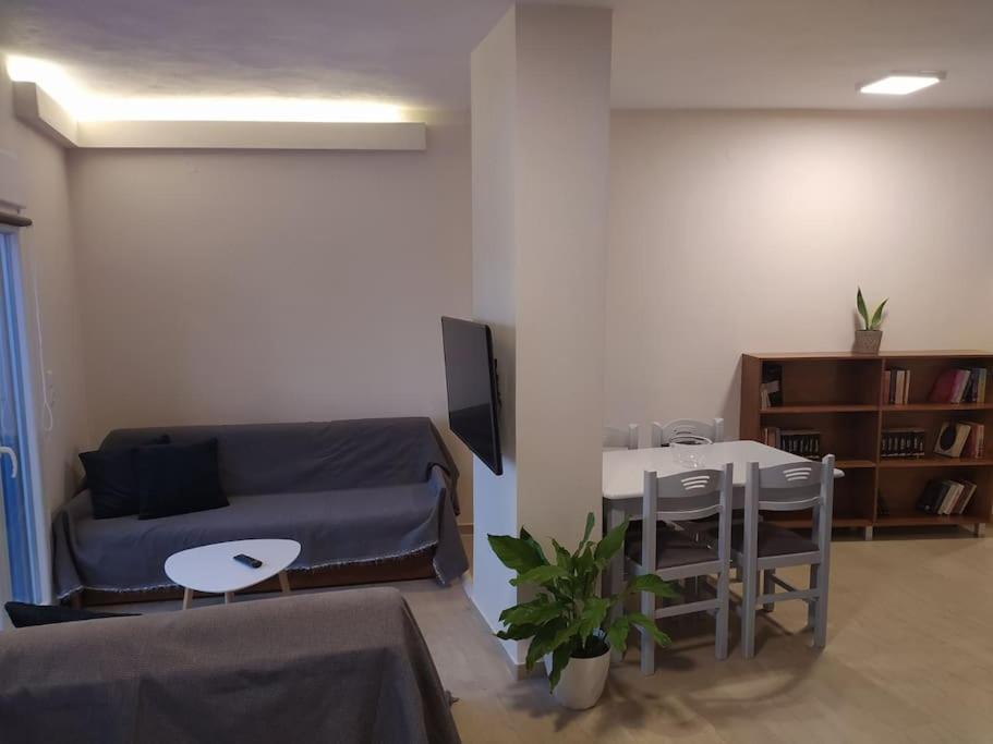 Parkview Central Apartment - クサンチ エクステリア 写真
